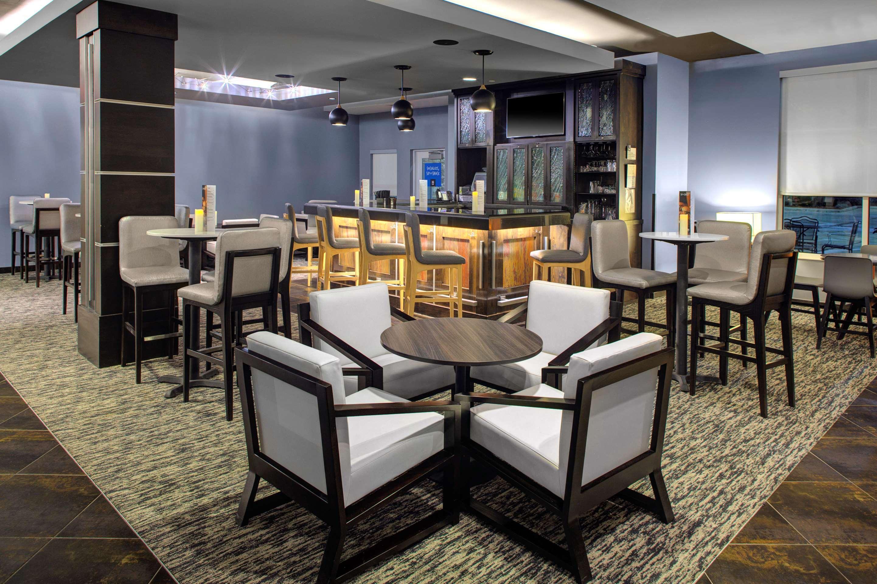 Hyatt House Shelton Hotel Екстериор снимка