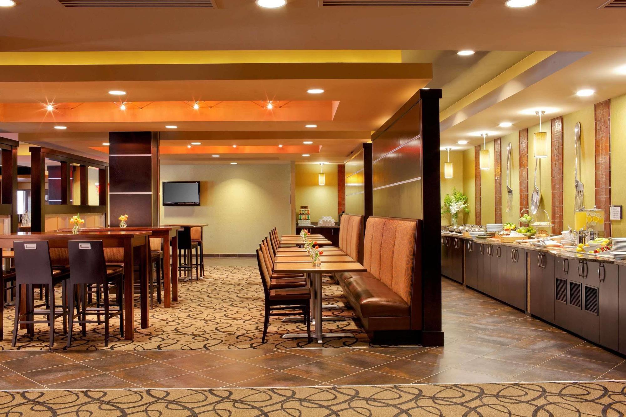 Hyatt House Shelton Hotel Екстериор снимка