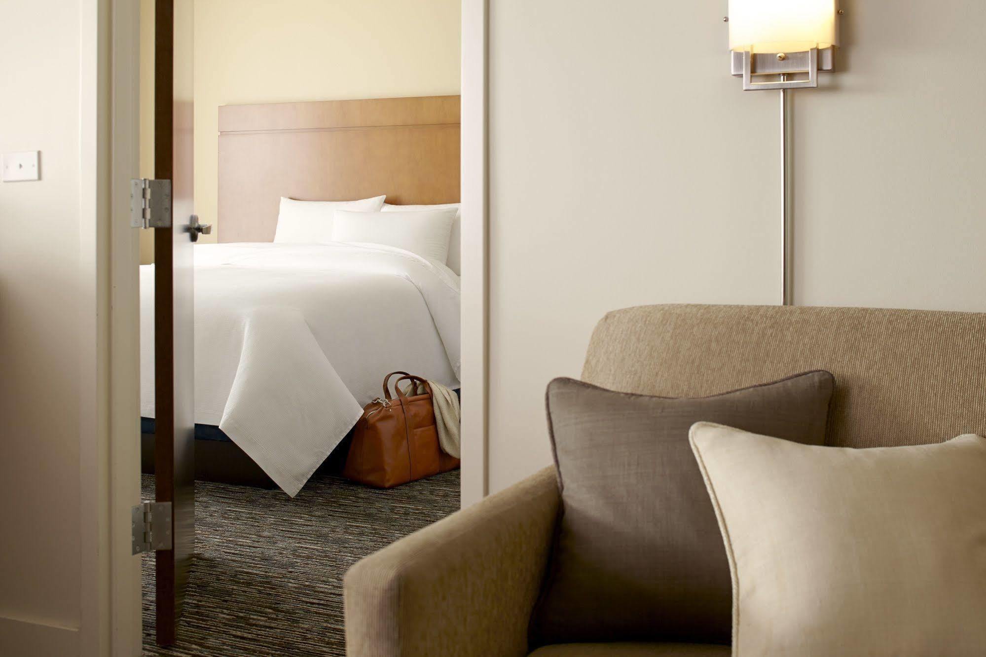 Hyatt House Shelton Hotel Екстериор снимка
