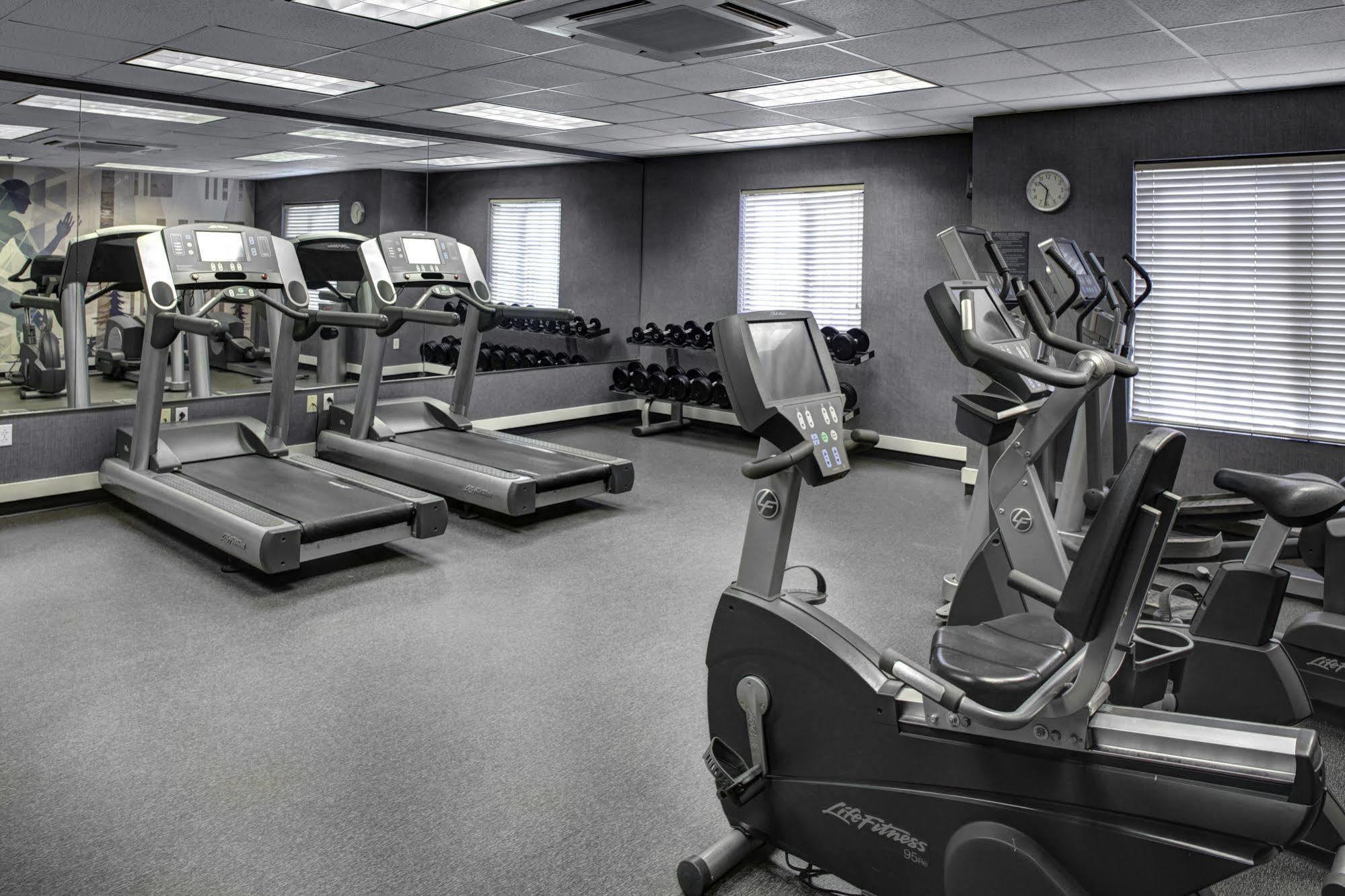 Hyatt House Shelton Hotel Екстериор снимка
